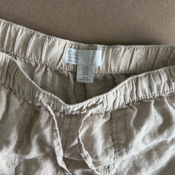 C&C California High Waist Light Gray Shorts - Picture 3 of 4